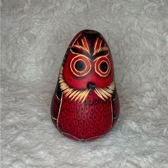 Small Peruvian Hand painted Owl Gourd - Picture 8 of 8